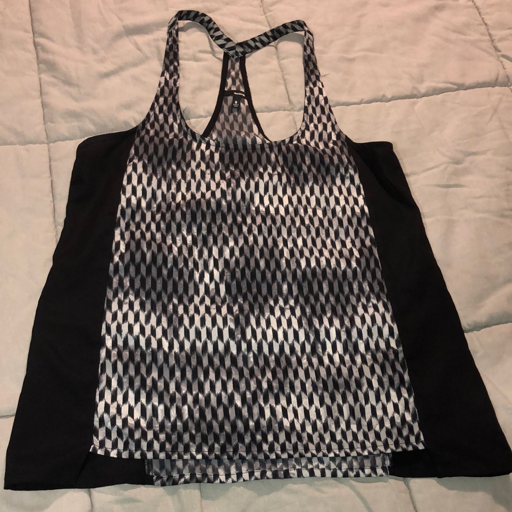 Hurley tank